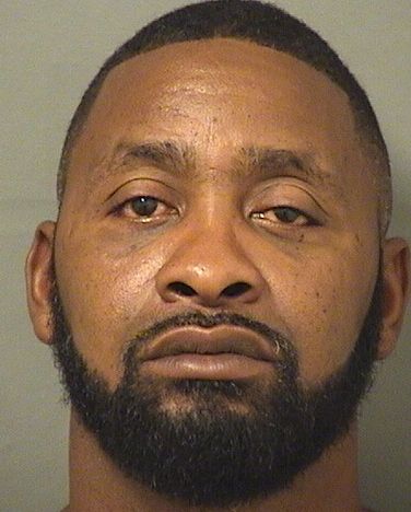  TAVARIS D DAVIS Photo For  TAVARIS D DAVIS