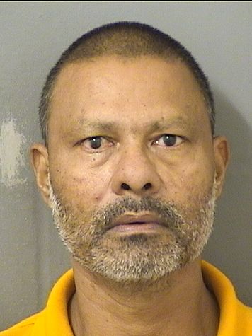  HECTOR BEHARRY Photo