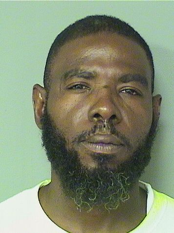  CHARLIE JUNIOR SIMMONS Photo