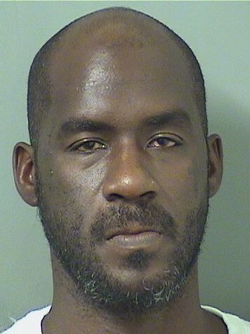  TRACEY LEONARA DAVIS Photo