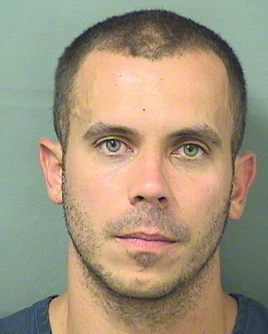  JOSE AUGUSTO GUIMARAES Photo For  JOSE AUGUSTO GUIMARAES