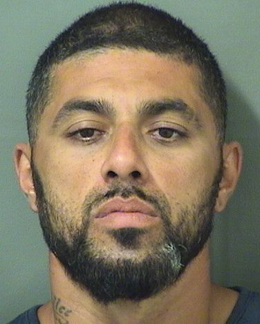  JAVEN BAQUERIZO Photo For  JAVEN BAQUERIZO