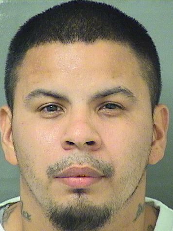  ALEXIS MEDRANO Photo