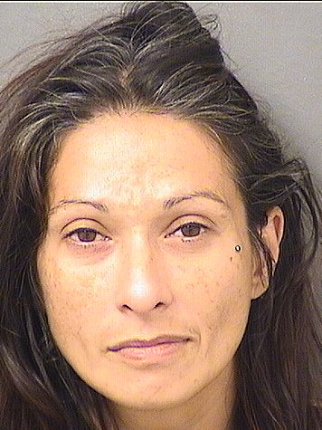  DARA TREECHATINANT Photo