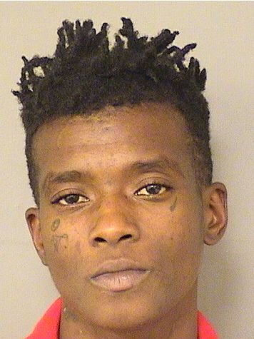  CHELSEA ROWNIQUEMONET TERRY Photo