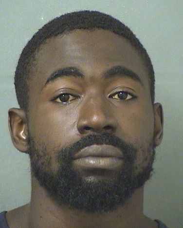  TAVARIS LINARD FOX Photo For  TAVARIS LINARD FOX