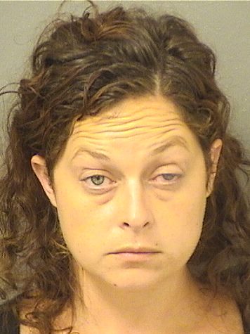  AMBER CAY PERROTTA Photo