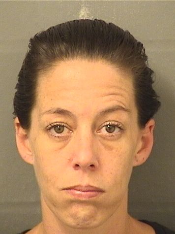  LINDSEY ANNE BATAILLE Photo