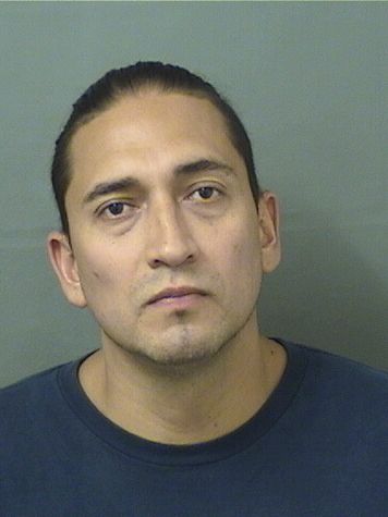  JUAN SEABSTIAN GALLARDO Photo