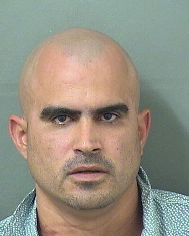  ORESTES FERRER Photo