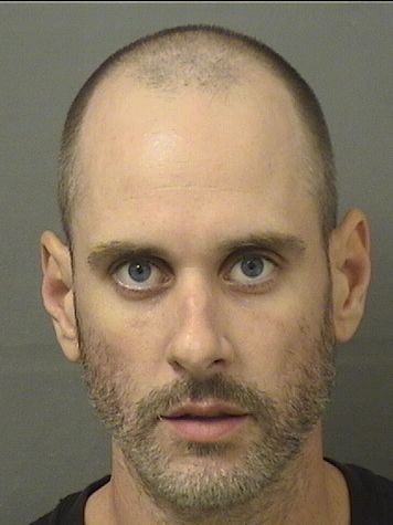  JUSTIN BROCK MEE Photo For  JUSTIN BROCK MEE