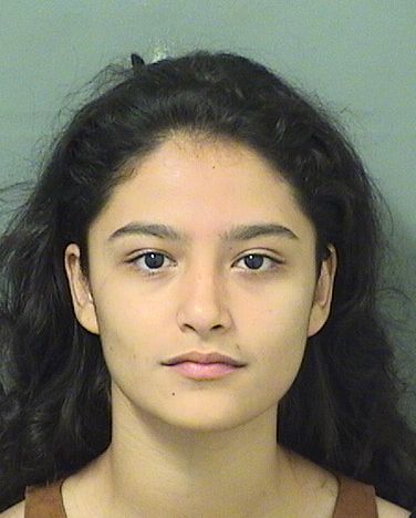  JENNIFER VELIZ Photo