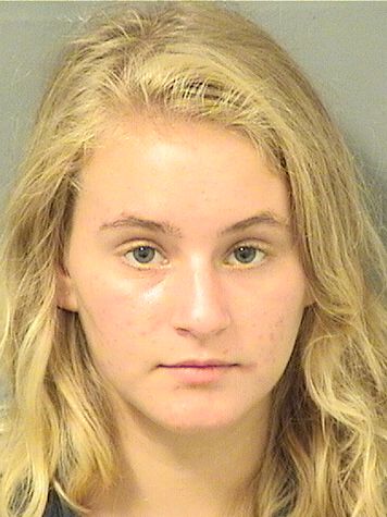  AMANDA BAKER Photo