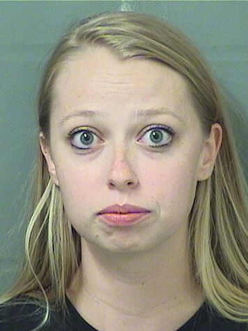  CHLOE ROSEALEXIS MAHAN Photo For  CHLOE ROSEALEXIS MAHAN