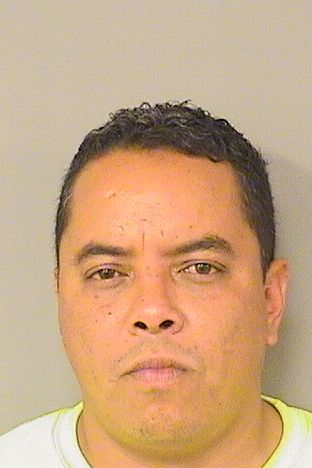  MOISES ISAAC YOOL Photo