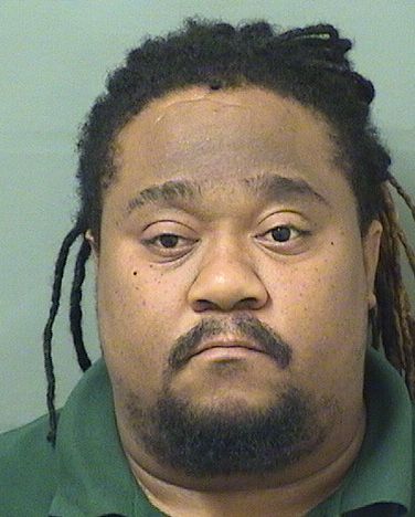  HUGHENS MOLIERE Photo