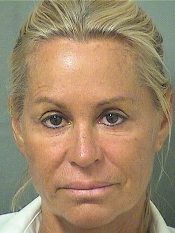  SUSAN ANISIA RIESS Photo