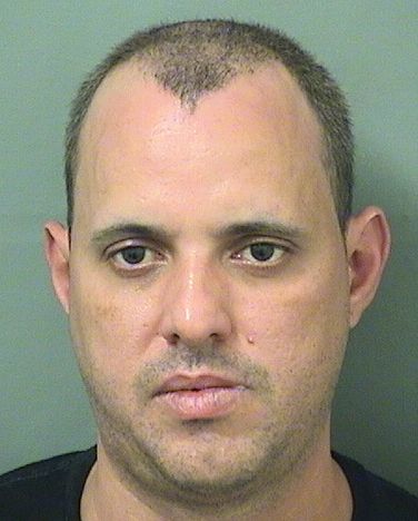  DIDIER RUIZMOLLINEDO Photo For  DIDIER RUIZMOLLINEDO