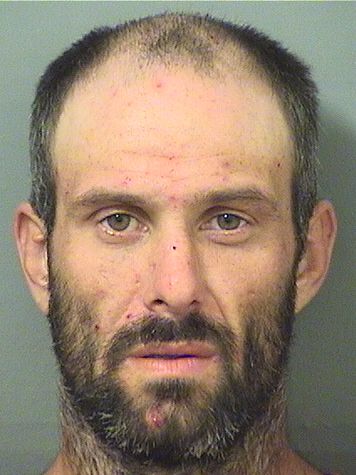  JUSTIN THOMAS MOUNTS Photo For  JUSTIN THOMAS MOUNTS