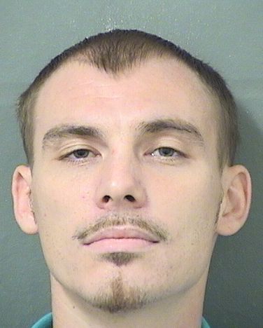  MACAULY CANAVAN Photo