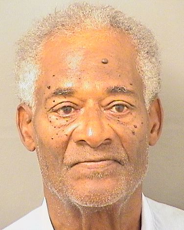  GAYNAIR PERRY Photo For  GAYNAIR PERRY