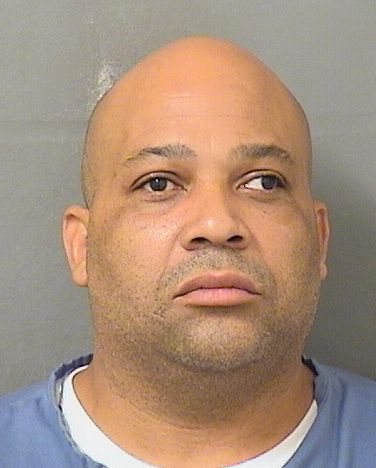  ROBERTO CRUZATA Photo For  ROBERTO CRUZATA