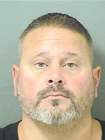  MOCK COLIN Photo For  MOCK COLIN