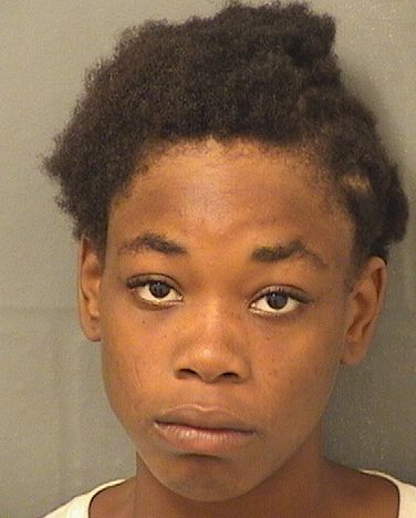  JACHNYNE JALEXUS JULCEUS Photo