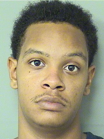  AARON WILLIAMS Photo