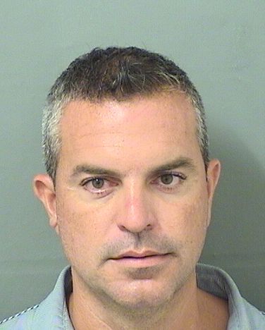  ROLANDO X FERNANDEZDECASTRO Photo