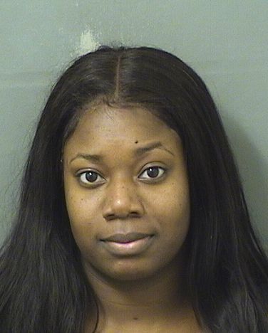  YVENA BEAUZIEUX Photo