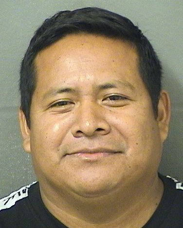  MOISES MENDOZA Photo