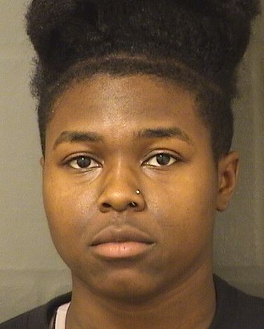  SAVANAH PAULCIN Photo For  SAVANAH PAULCIN