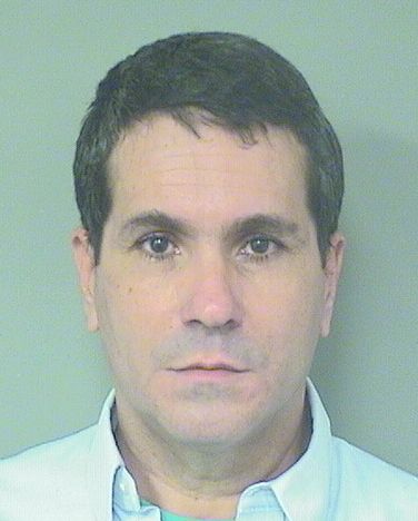  LUIS ALBERTO DARBOYS BEJERANO Photo For  LUIS ALBERTO DARBOYS BEJERANO