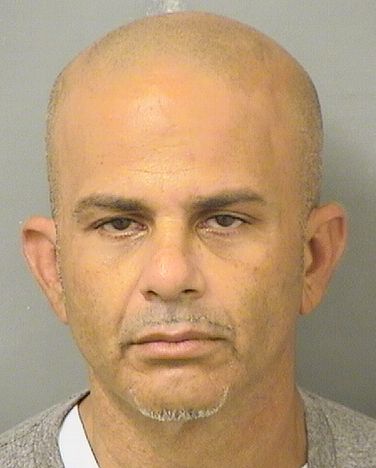  ALEXANDER CASTRO Photo