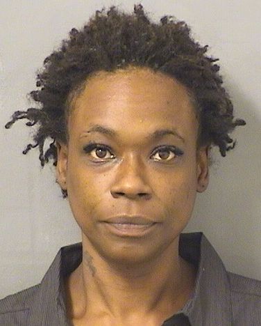  CARMEN VICTORIA KING Photo