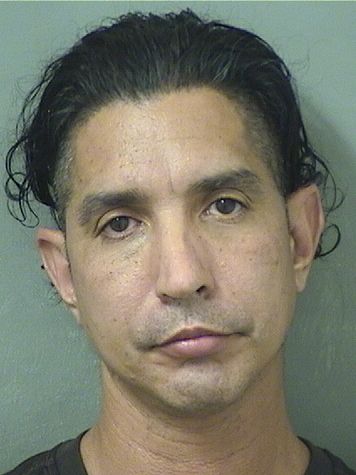  JIDIER SAAVEDRA Photo For  JIDIER SAAVEDRA