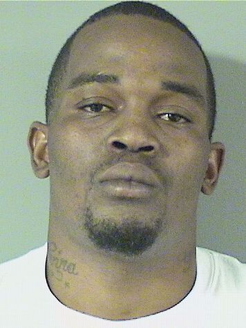  ALEX LAMARKUS WARD Photo For  ALEX LAMARKUS WARD