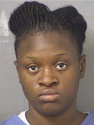  HELENA ROBERTS Photo For  HELENA ROBERTS