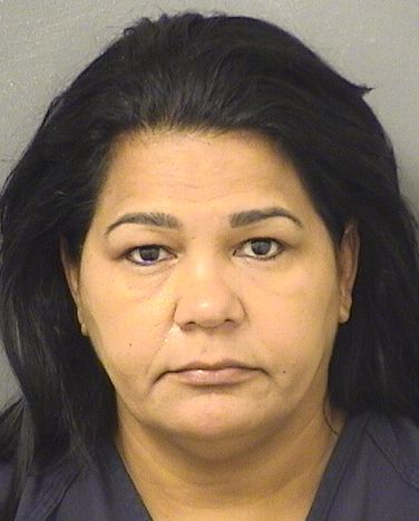  QUENIA ALMENARES Photo For  QUENIA ALMENARES