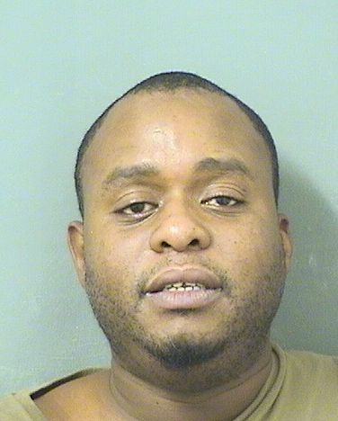  COREY BERNARD FOUNTAIN Photo