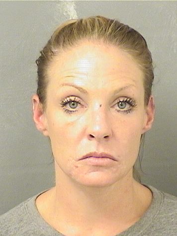  DESIREE REILLY Photo For  DESIREE REILLY