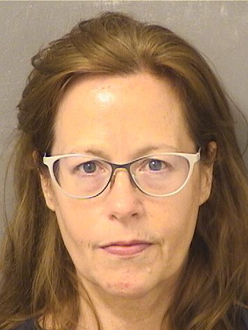  JENNIFER MERCIER Photo