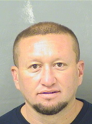  JULIO R LEMUSGARCIA Photo