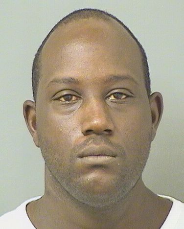  TAVARIS BENJAMIN SAUNDERS Photo