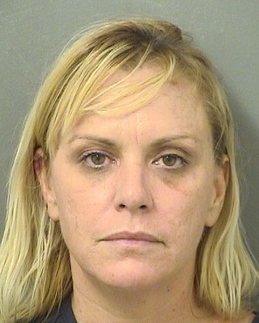  LISA NICOLE LAZENBY Photo