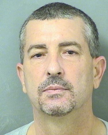  ROBERT ALVAREZ Photo