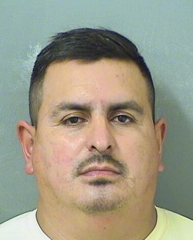  HECTOR ALPIZARFLORES Photo