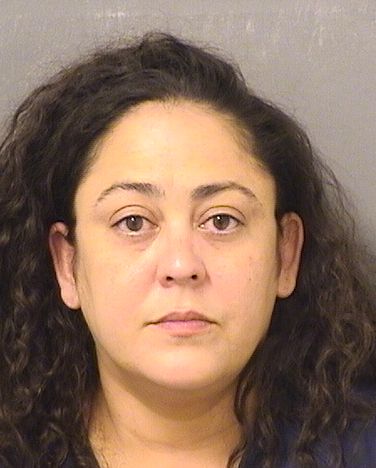  VANESSA HUESCA Photo