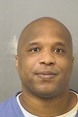  CURT LORENZO BOSTON Photo